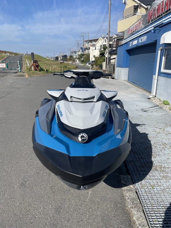 新艇中古艇販売