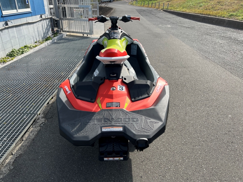 新艇中古艇販売