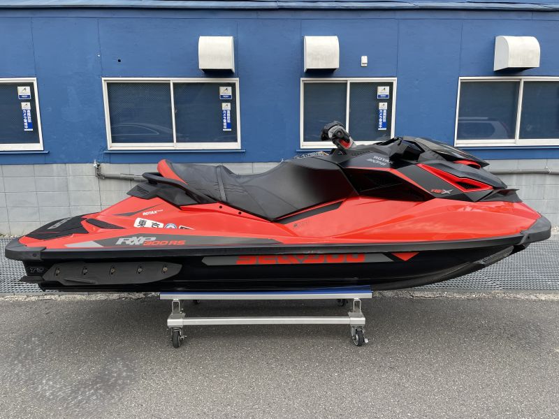 新艇中古艇販売