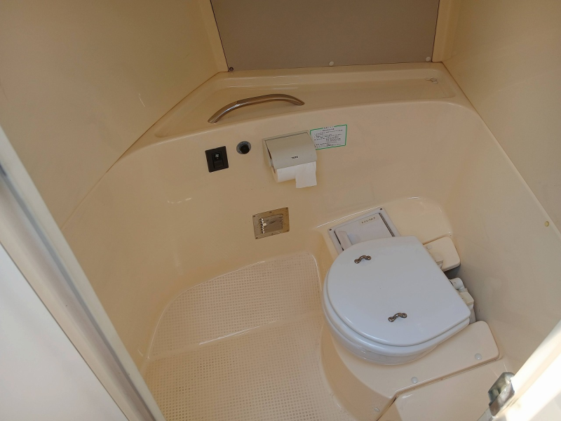 新艇中古艇販売