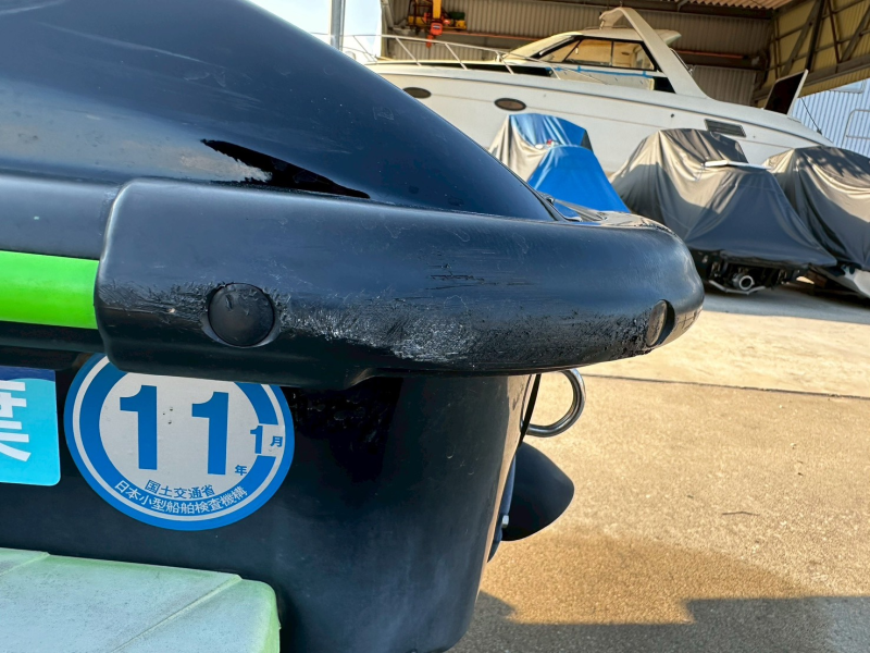 新艇中古艇販売