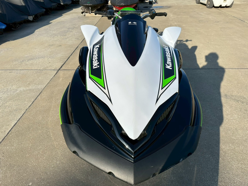 新艇中古艇販売