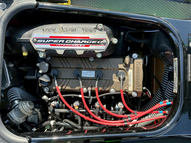 新艇中古艇販売