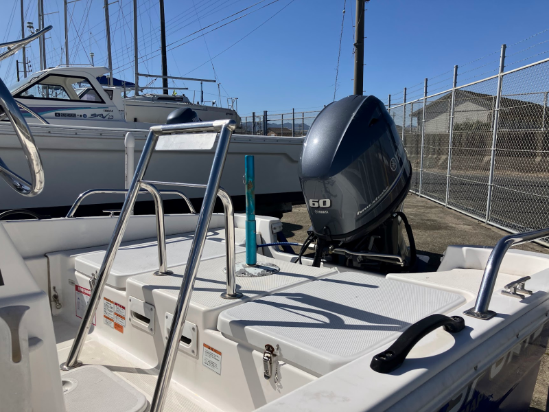 新艇中古艇販売