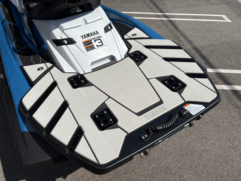 新艇中古艇販売