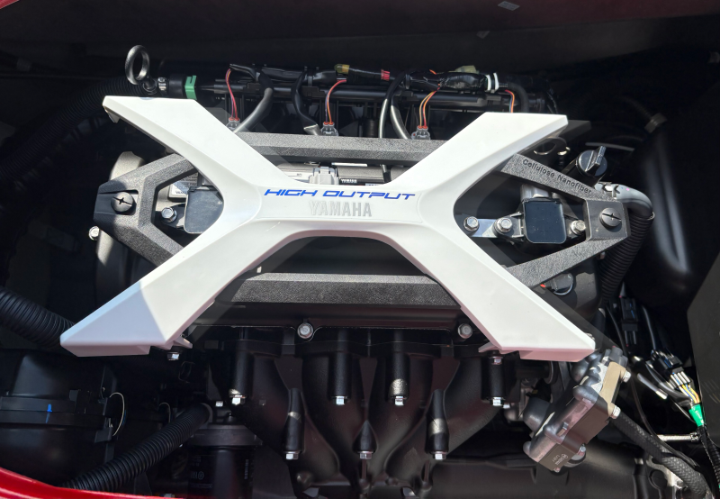 新艇中古艇販売