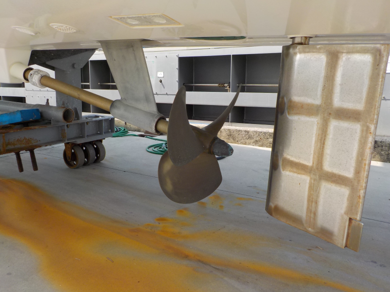 新艇中古艇販売