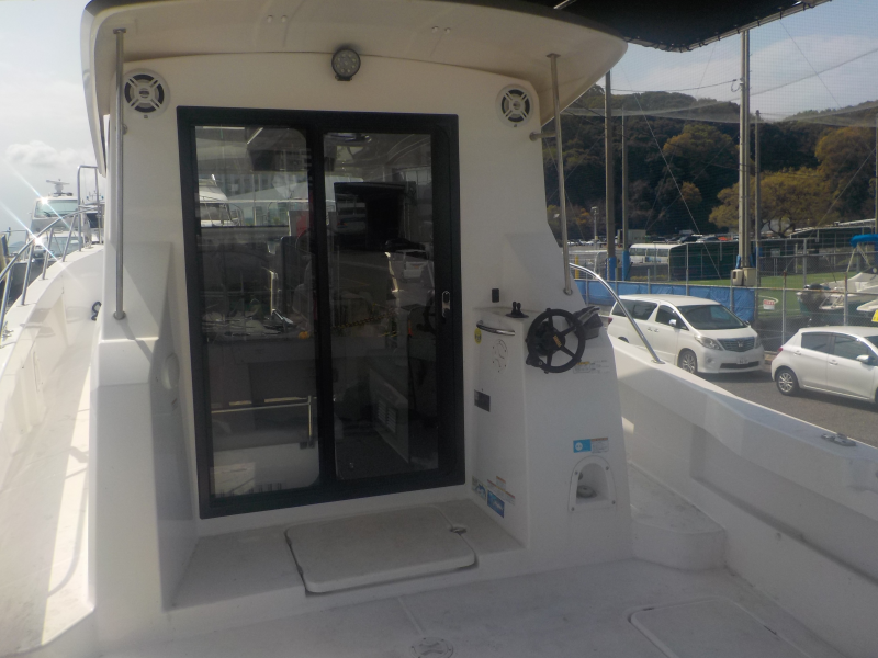 新艇中古艇販売
