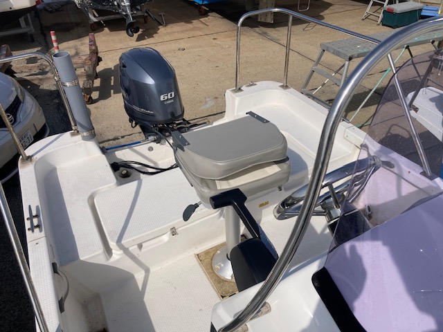 新艇中古艇販売