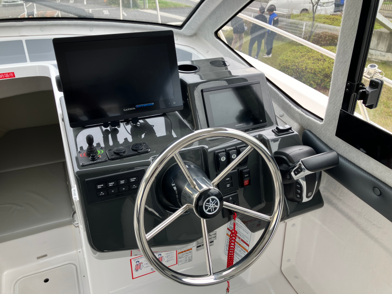 新艇中古艇販売