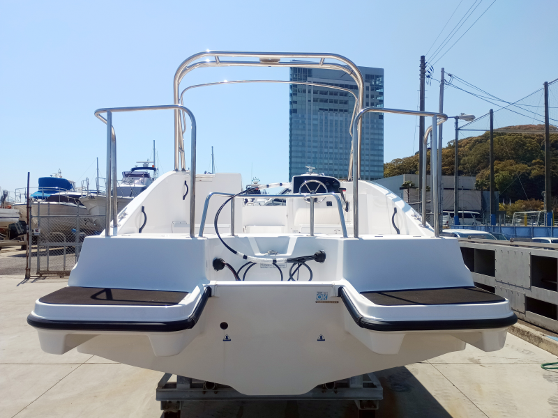 新艇中古艇販売