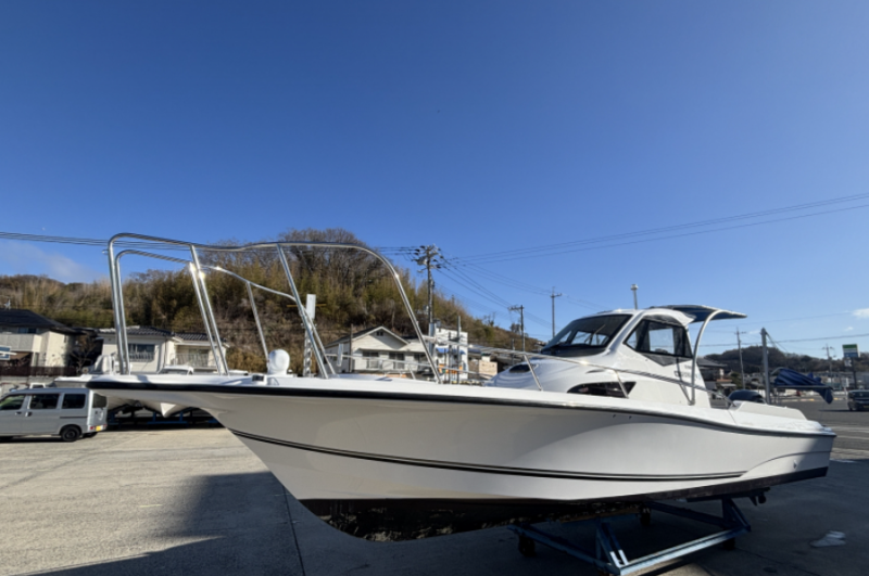 新艇中古艇販売