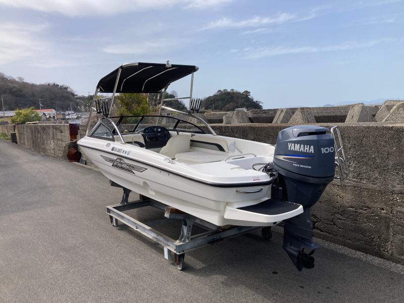 新艇中古艇販売