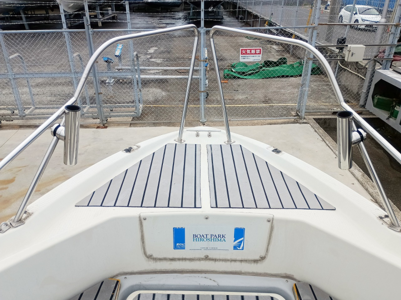 新艇中古艇販売