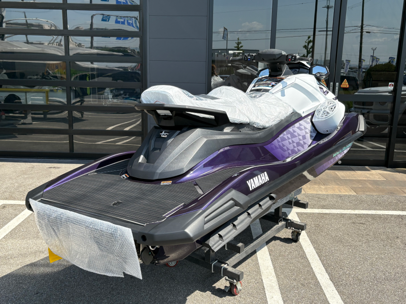 新艇中古艇販売