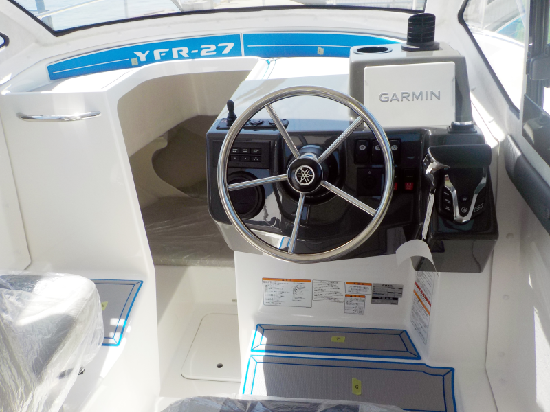 新艇中古艇販売