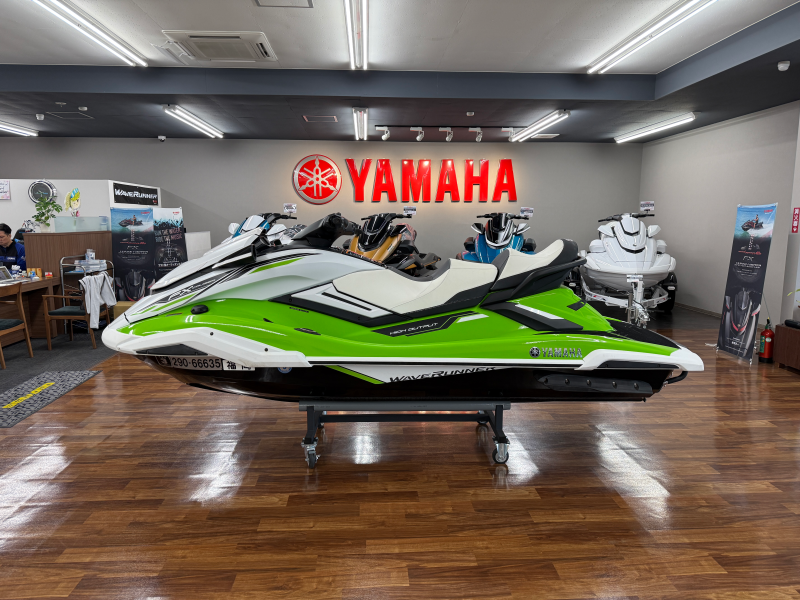 新艇中古艇販売