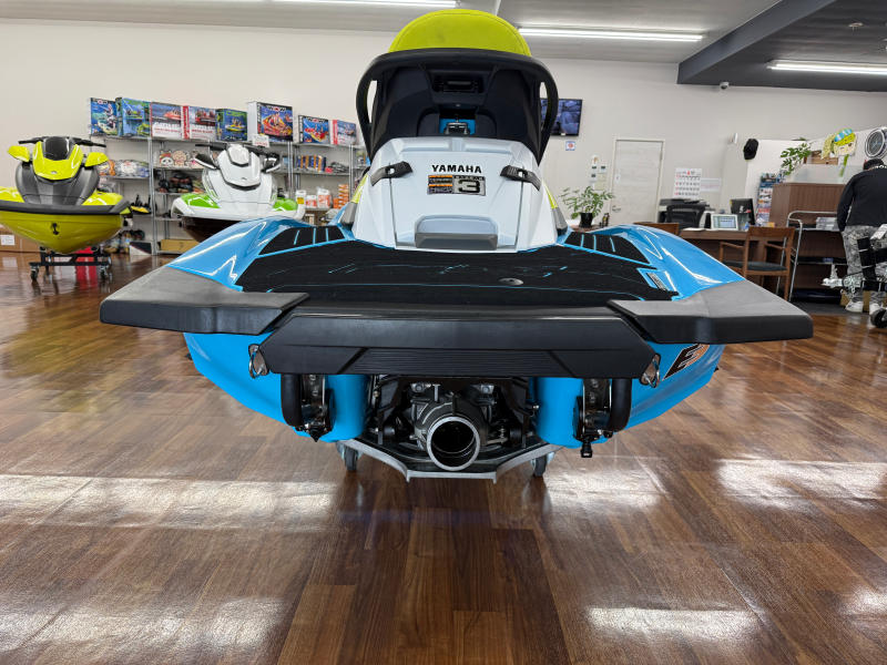 新艇中古艇販売