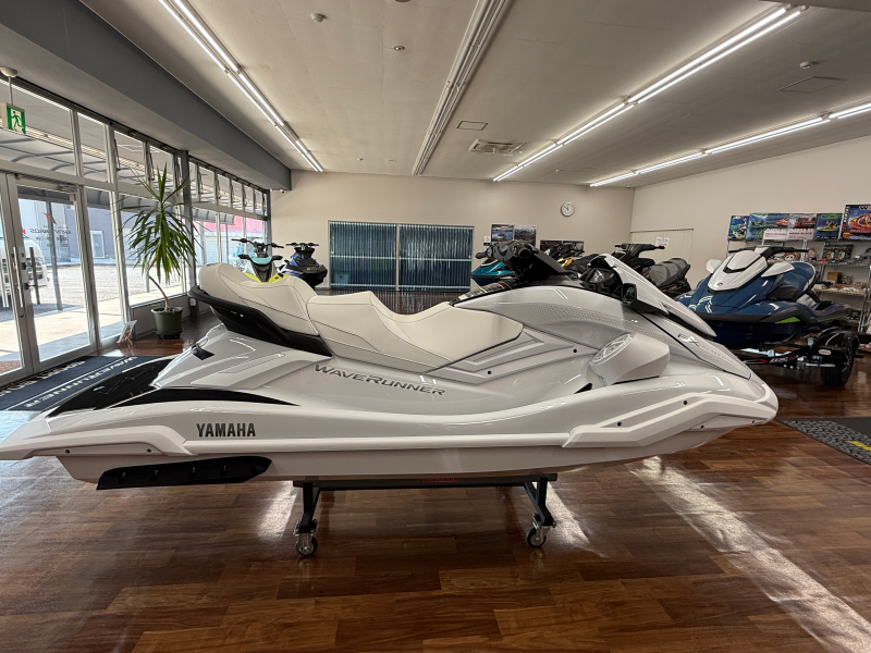 新艇中古艇販売