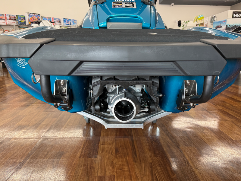 新艇中古艇販売