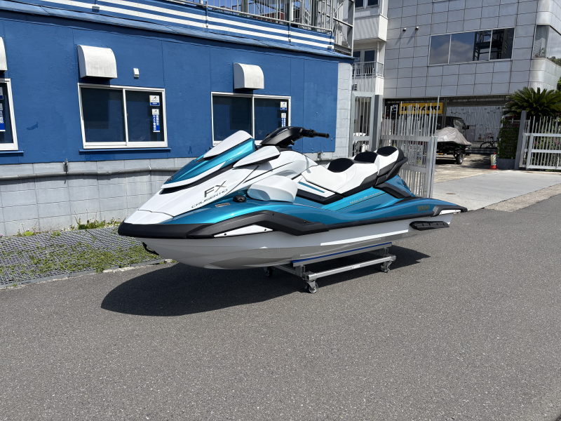 新艇中古艇販売
