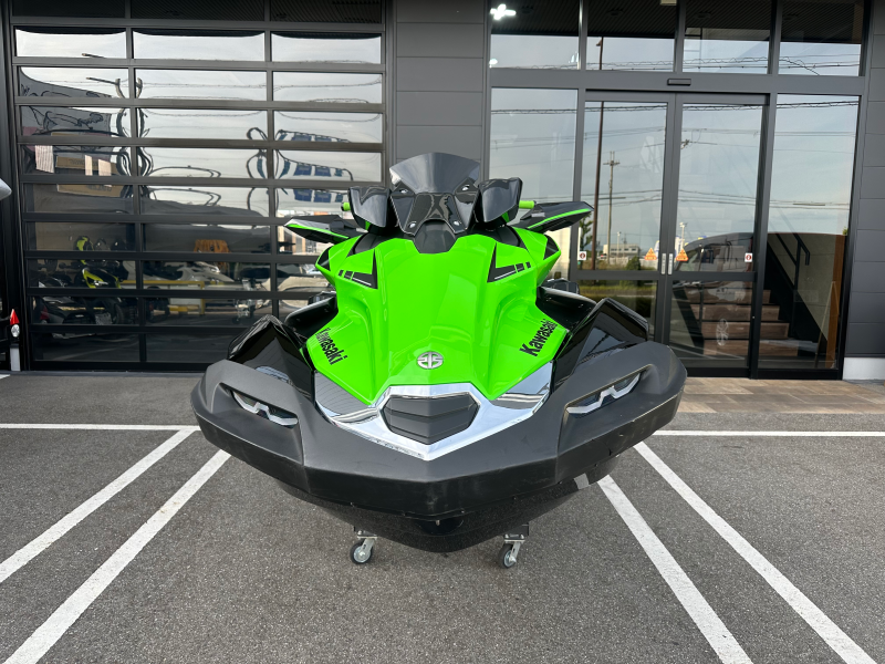 新艇中古艇販売