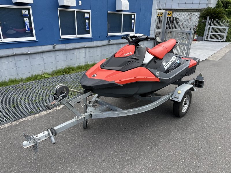 新艇中古艇販売