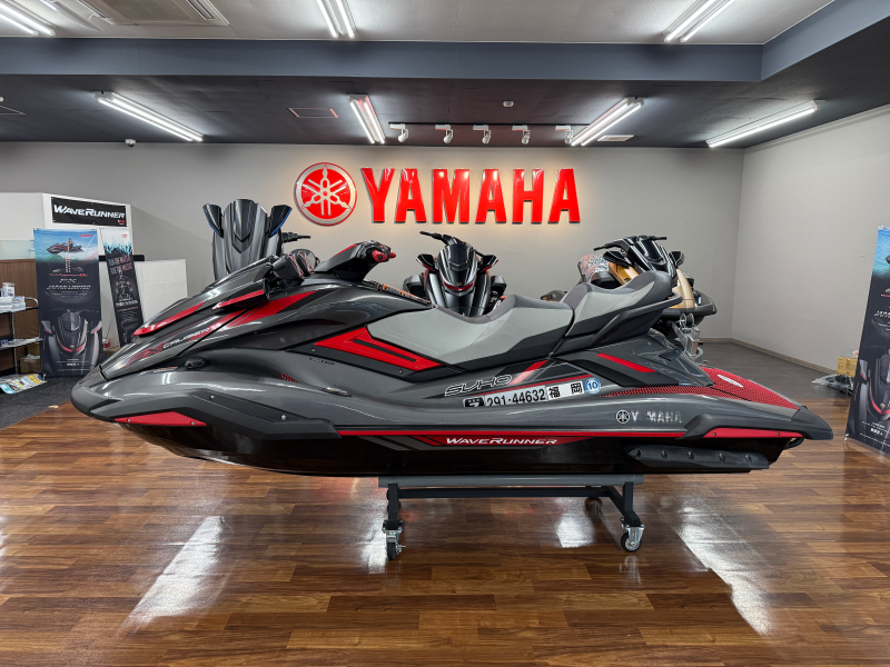 新艇中古艇販売