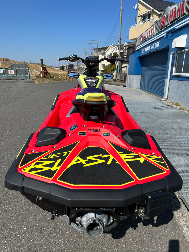 新艇中古艇販売