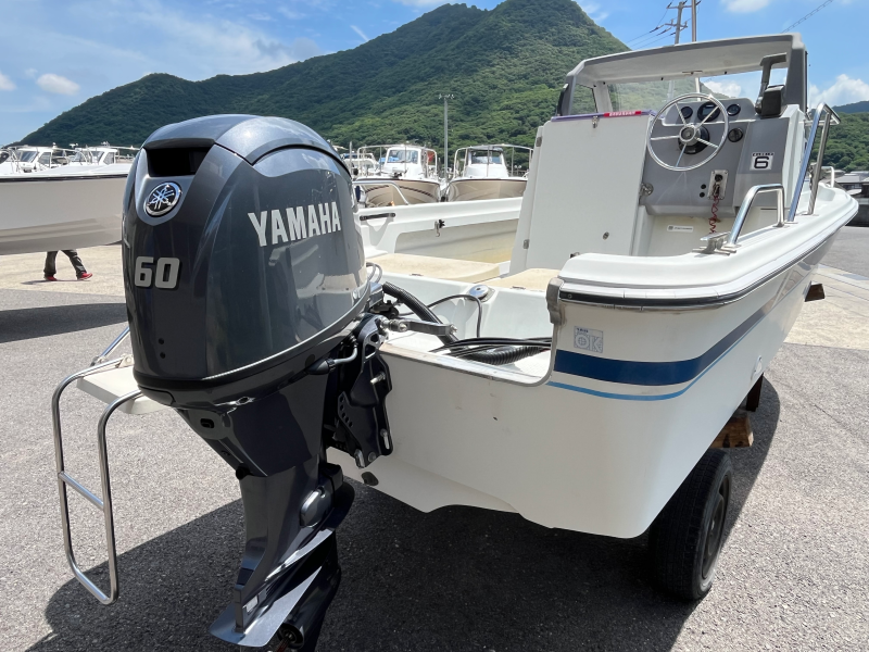 新艇中古艇販売