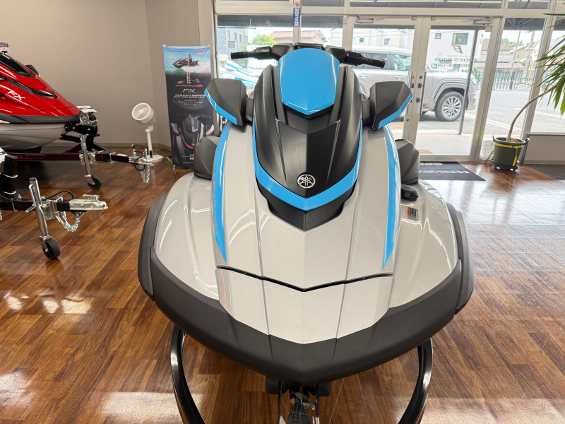 新艇中古艇販売