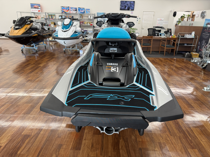 新艇中古艇販売