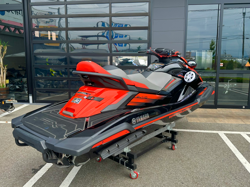 新艇中古艇販売