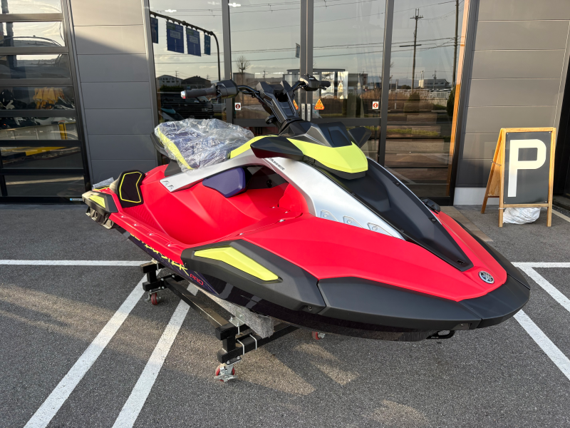 新艇中古艇販売