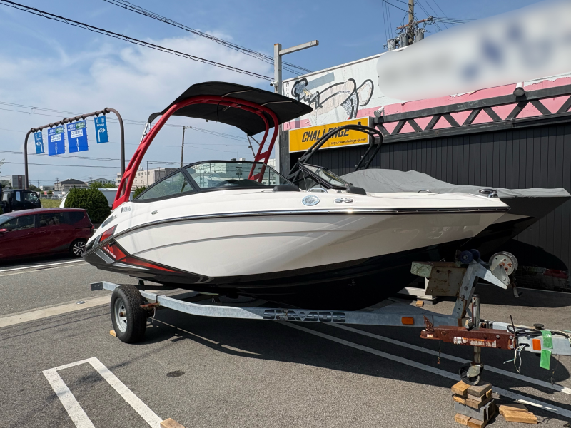 新艇中古艇販売