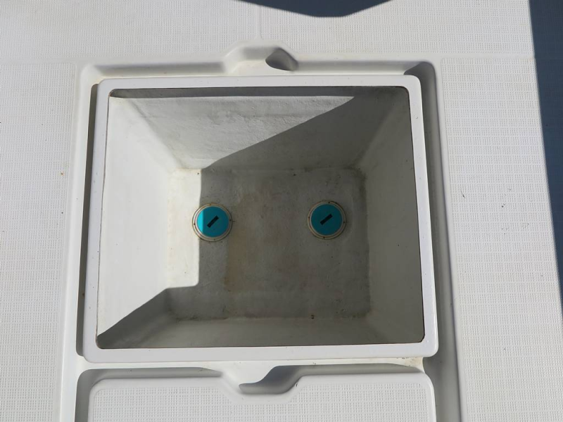 新艇中古艇販売