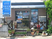 store_facade_image