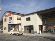 store_facade_image
