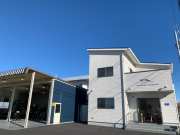 store_facade_image
