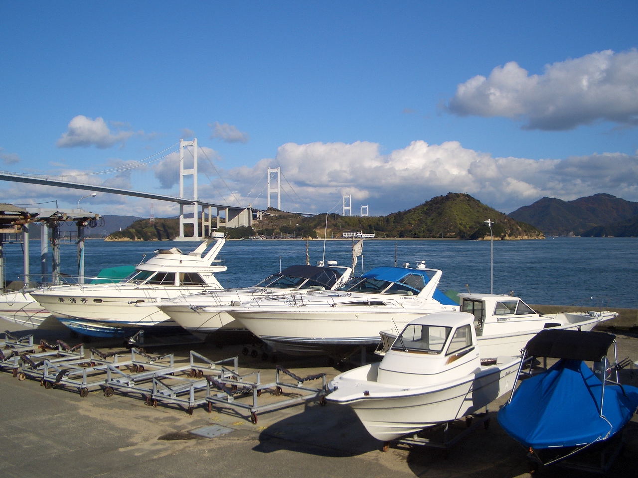 来島マリーナ(株)